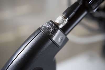 La pi&egrave;ce &agrave; main avec scanner MedArt&nbsp;459 et dispositif refroidisseur